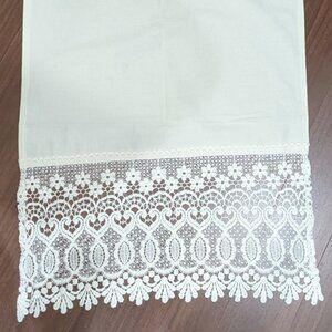 Vintage English Cafe Curtain Panel w/Venice Lace Border - Cream Color